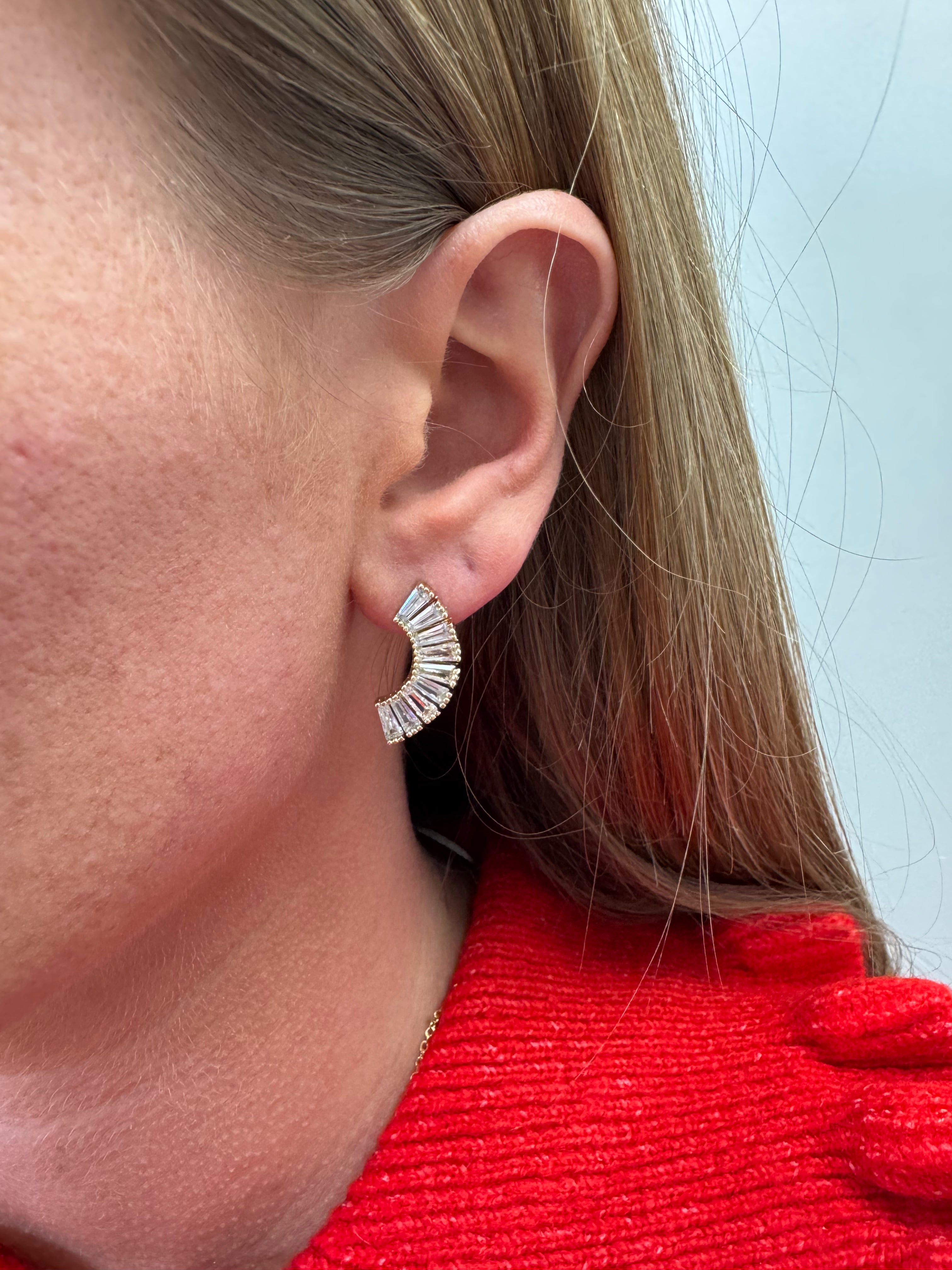 sloane-gold-baguette-fan-earrings-model-1.jpg