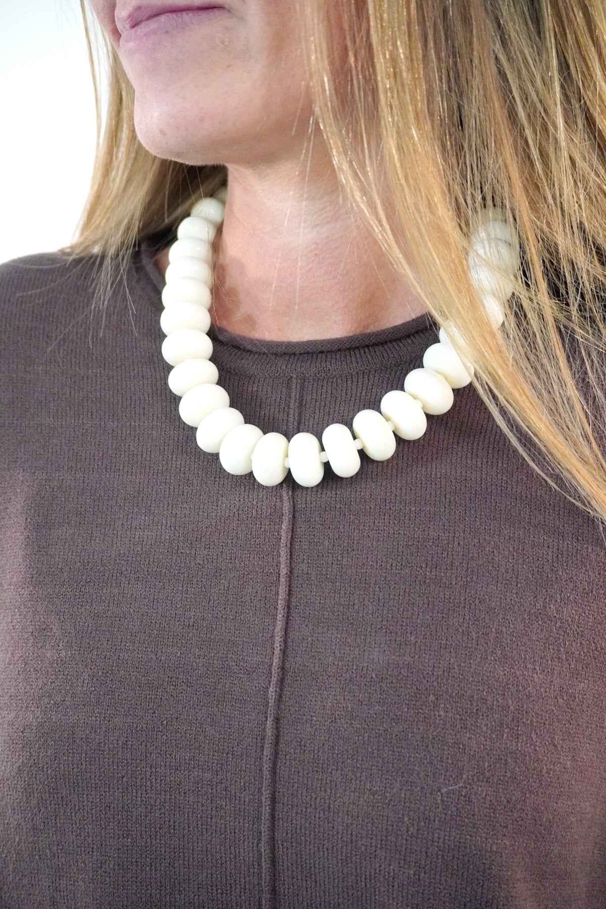 Chunky Cream Beaded Collar Necklace - Anderson Ave boutique