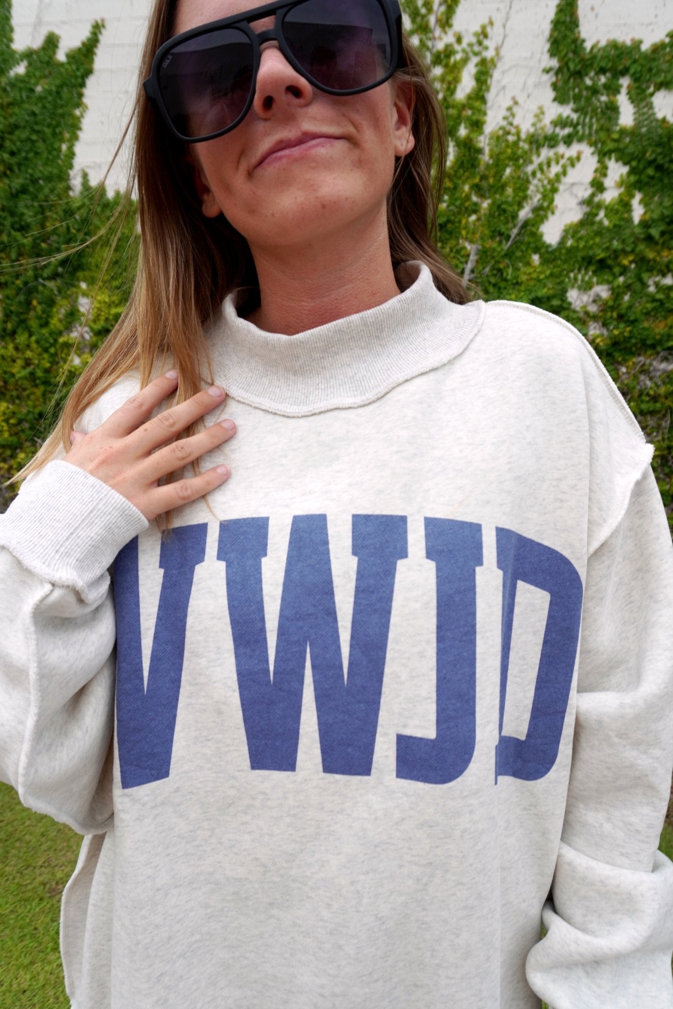 WWJD & AMEN Reversible Mock Neck sweatshirt - Anderson Ave boutique