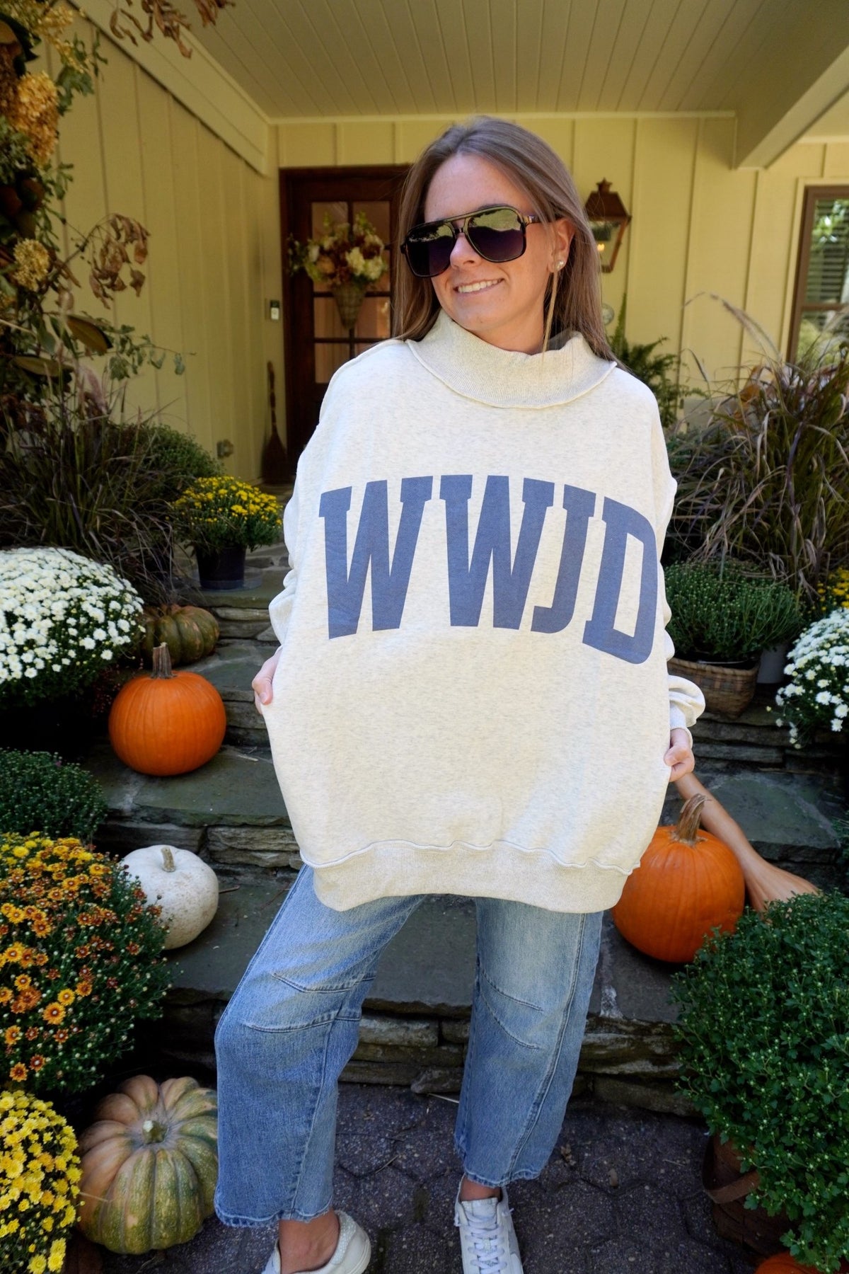 WWJD & AMEN Reversible Mock Neck sweatshirt - Anderson Ave boutique