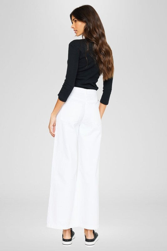 KanCan White High Rise wide leg Jeans