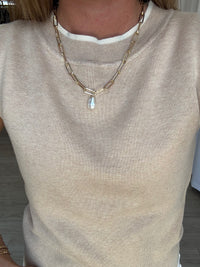 elegant-gold-paperclip-necklace-with-pearl-charm.jpg