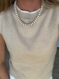 elegant-gold-bow-pendant-necklace-for-women.jpg