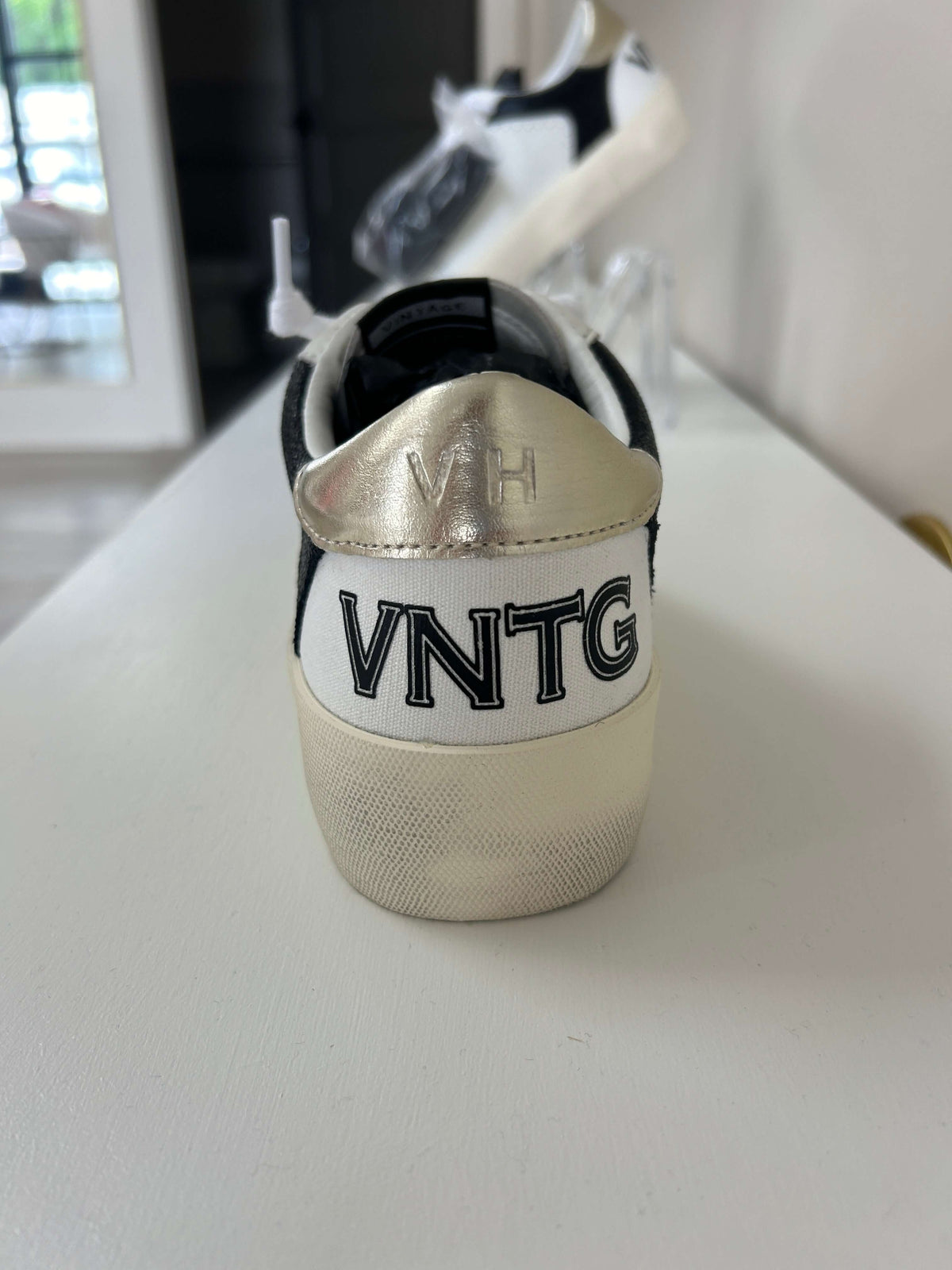 Reflex Sneakers - Black / Gold back 