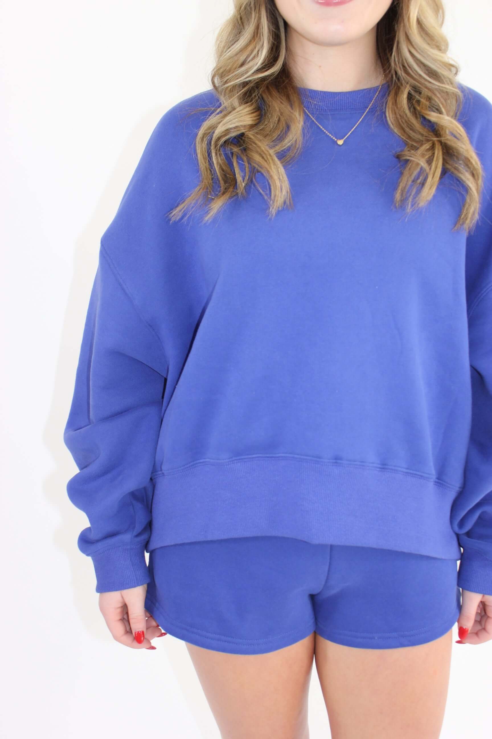 Casually Royal Blue Set shorts