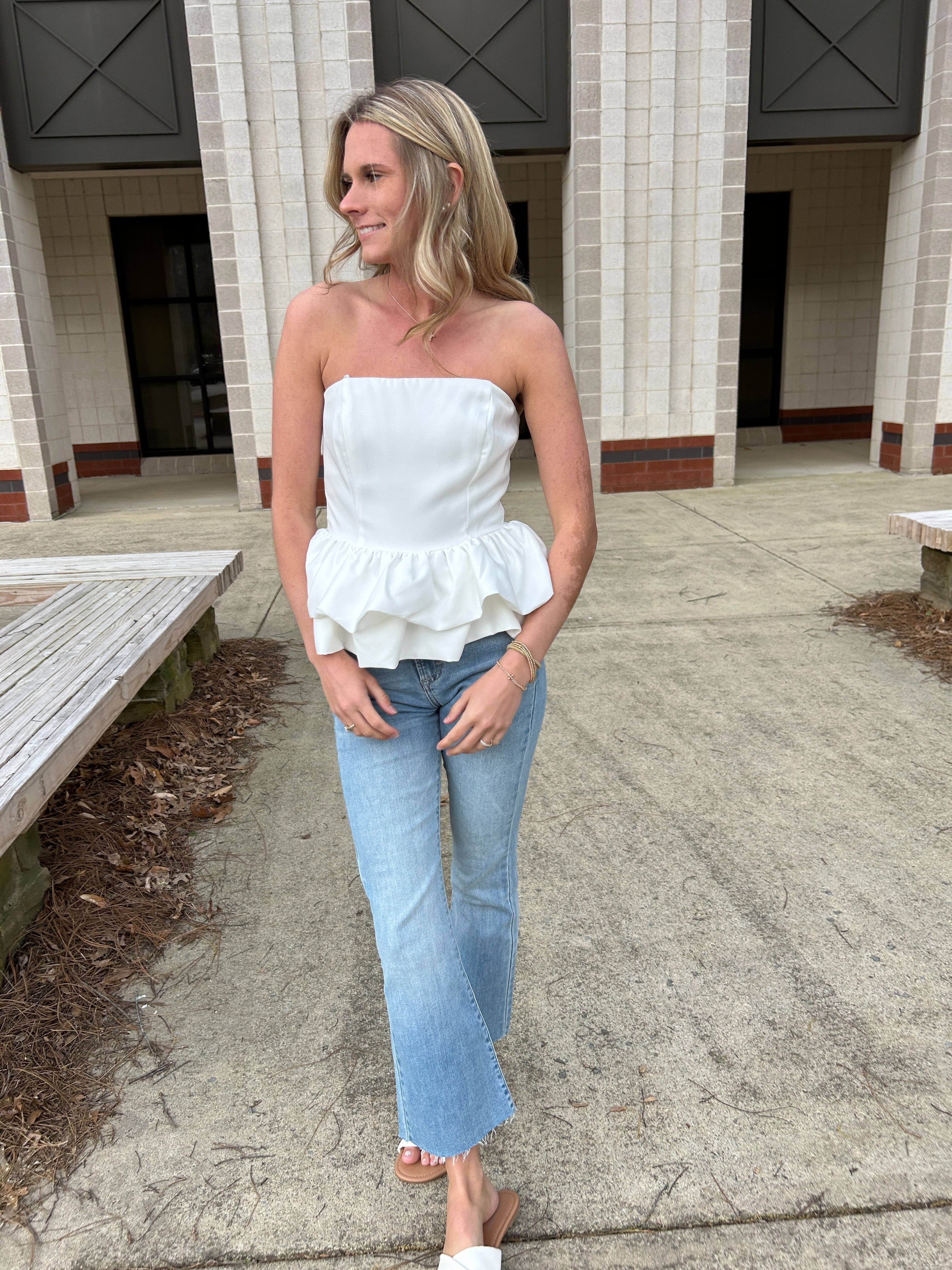 Megan strapless ruffle hem top – Anderson Ave boutique