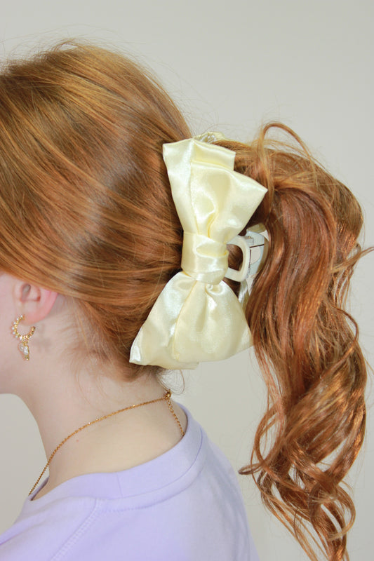 The Prettiest Girl Bow Claw Clip