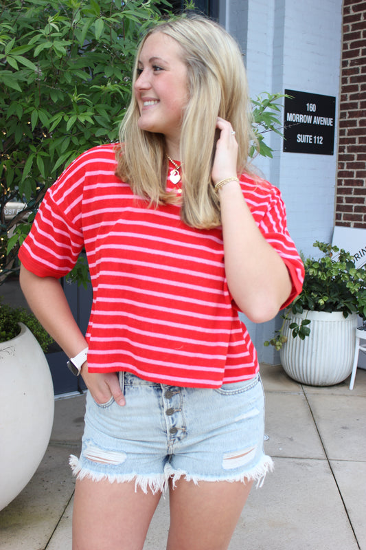 red-striped-crop-top-denim-shorts-casual-look.jpg
