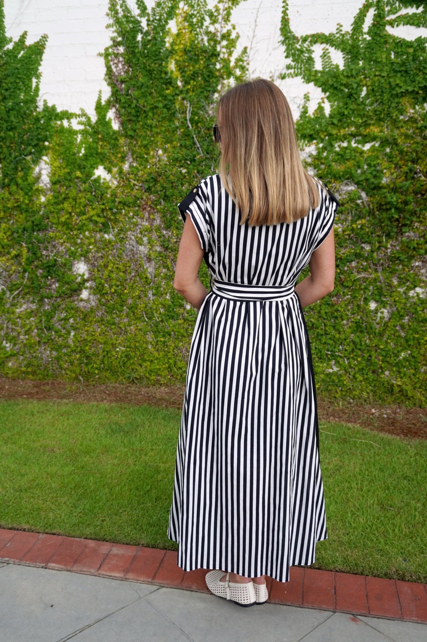 Black Stripe Belted Midi Dress - Anderson Ave boutique