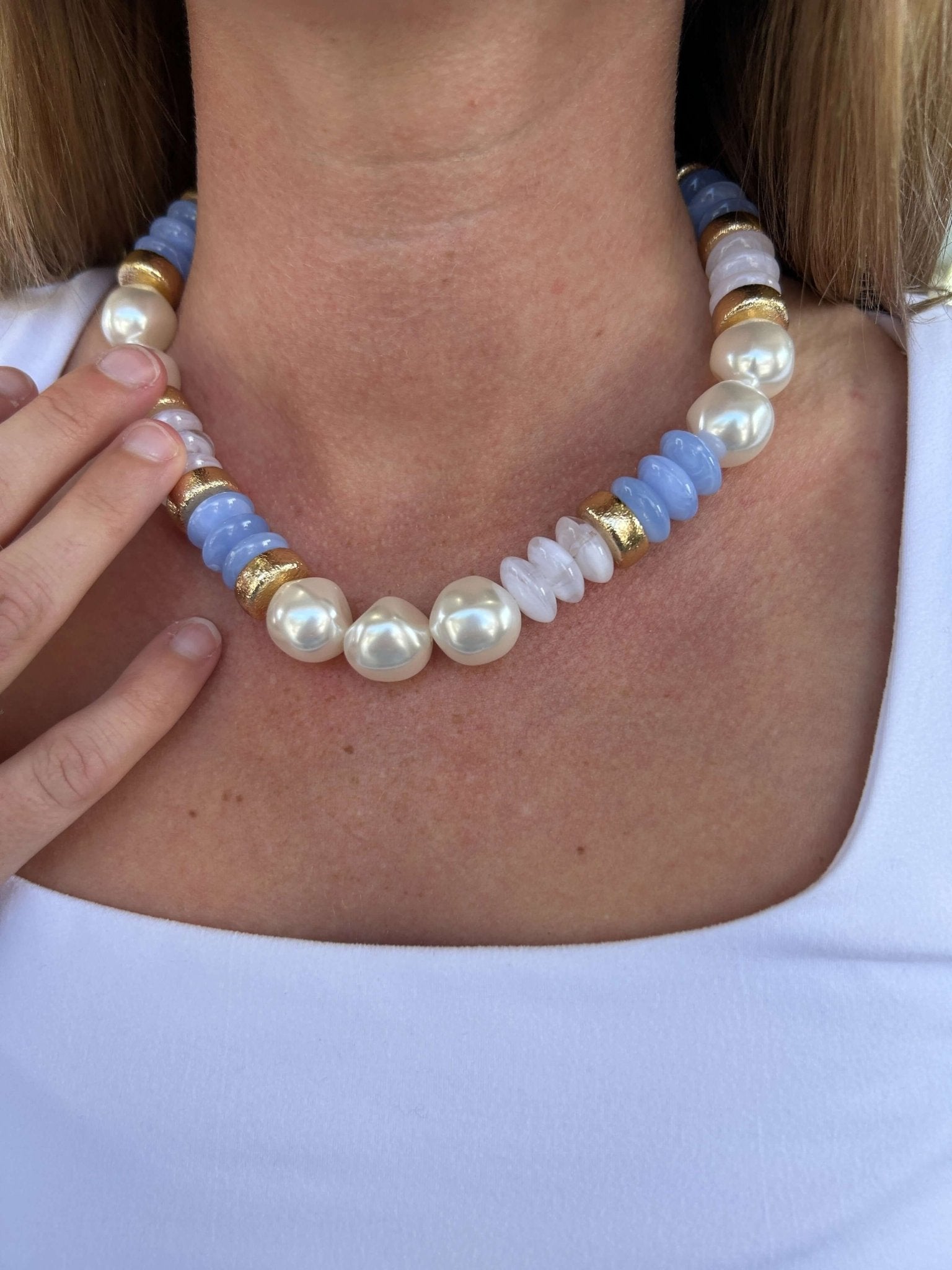 Chunky Beaded Necklace - Blue and Pearl - Anderson Ave boutique