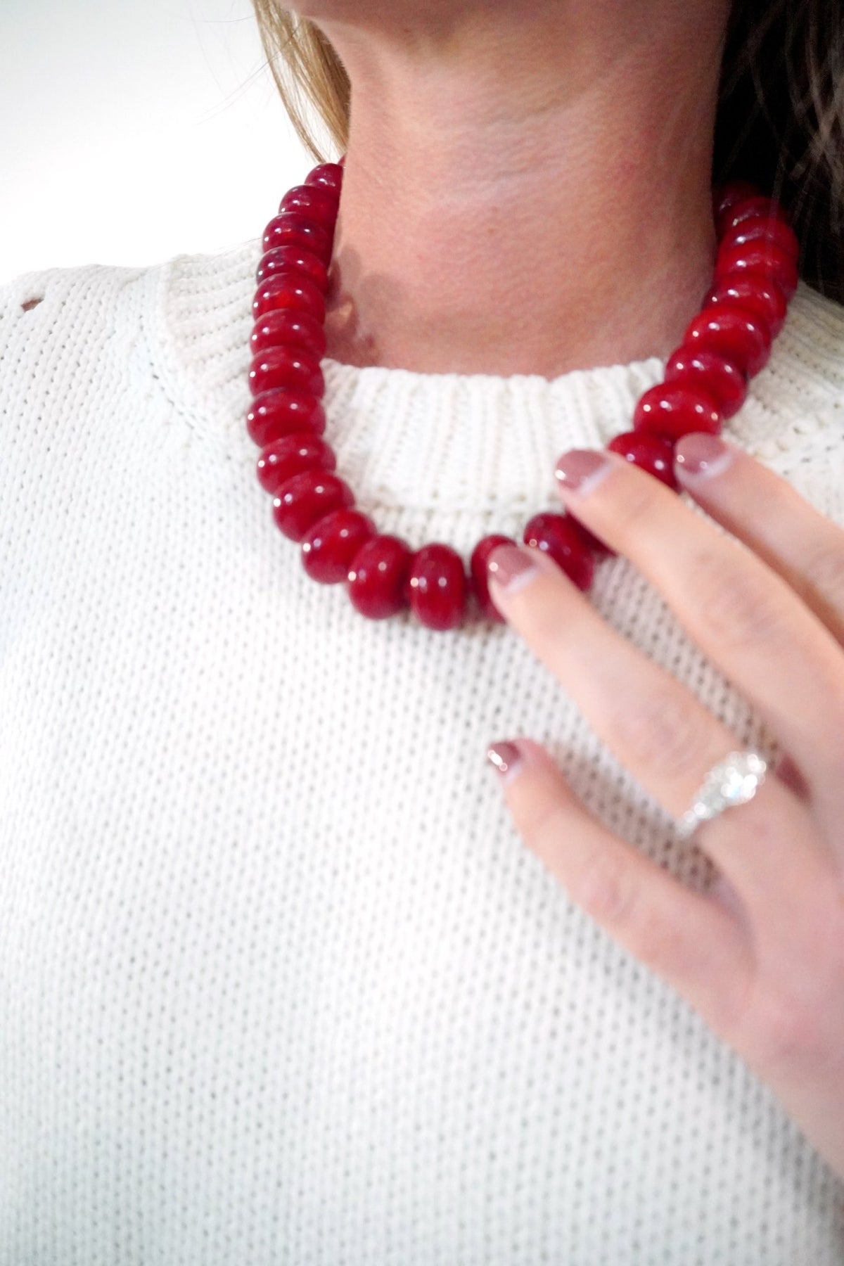 Chunky Cherry Red Marbled Beaded Collar Necklace - Anderson Ave boutique
