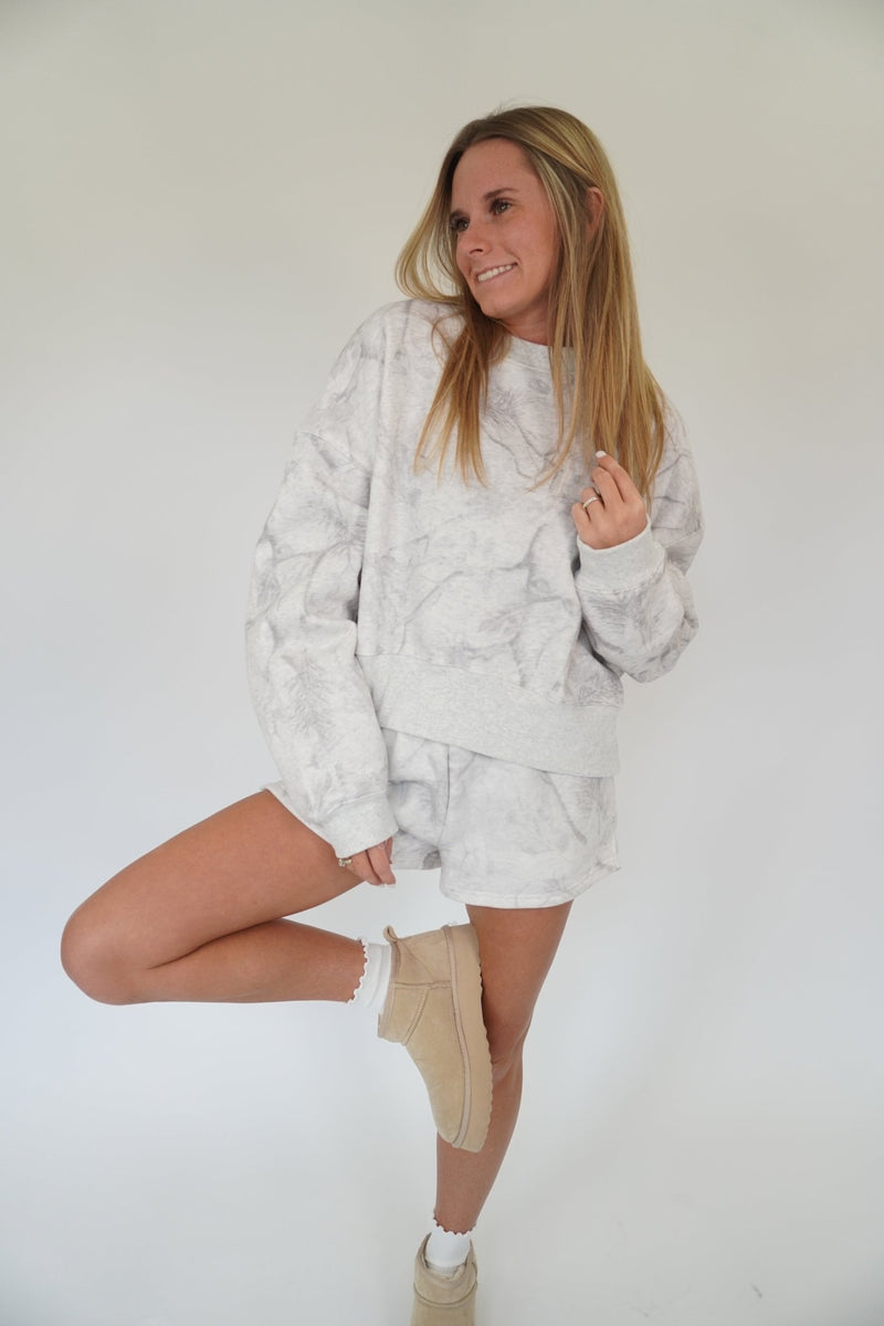 Cozy Camo Lounge Sweatshirt & Shorts Set – Light Heather - Anderson Ave boutique
