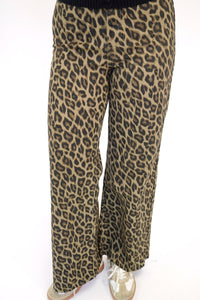 Ella Leopard Pattern Wide - Leg Jeans - Anderson Ave boutique
