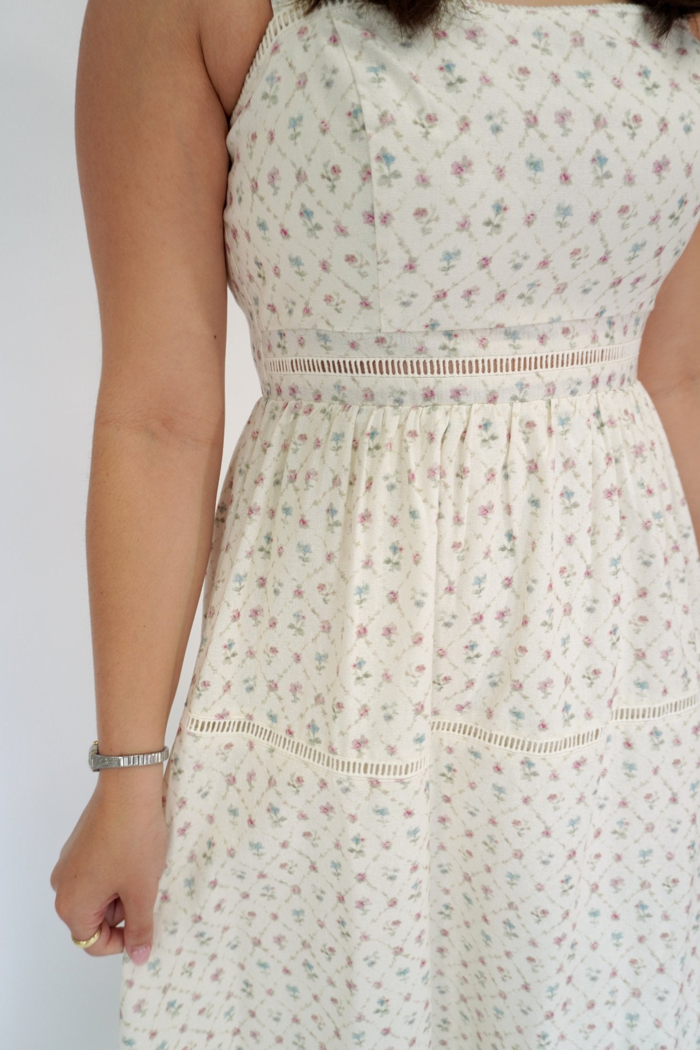 Elowen Floral Lace Trim Square Neck Midi Dress - Anderson Ave boutique