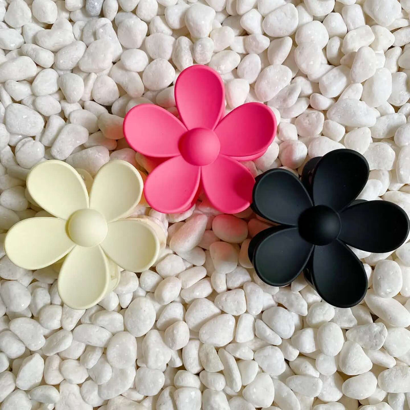 Flower Claw Clip - Anderson Ave boutique