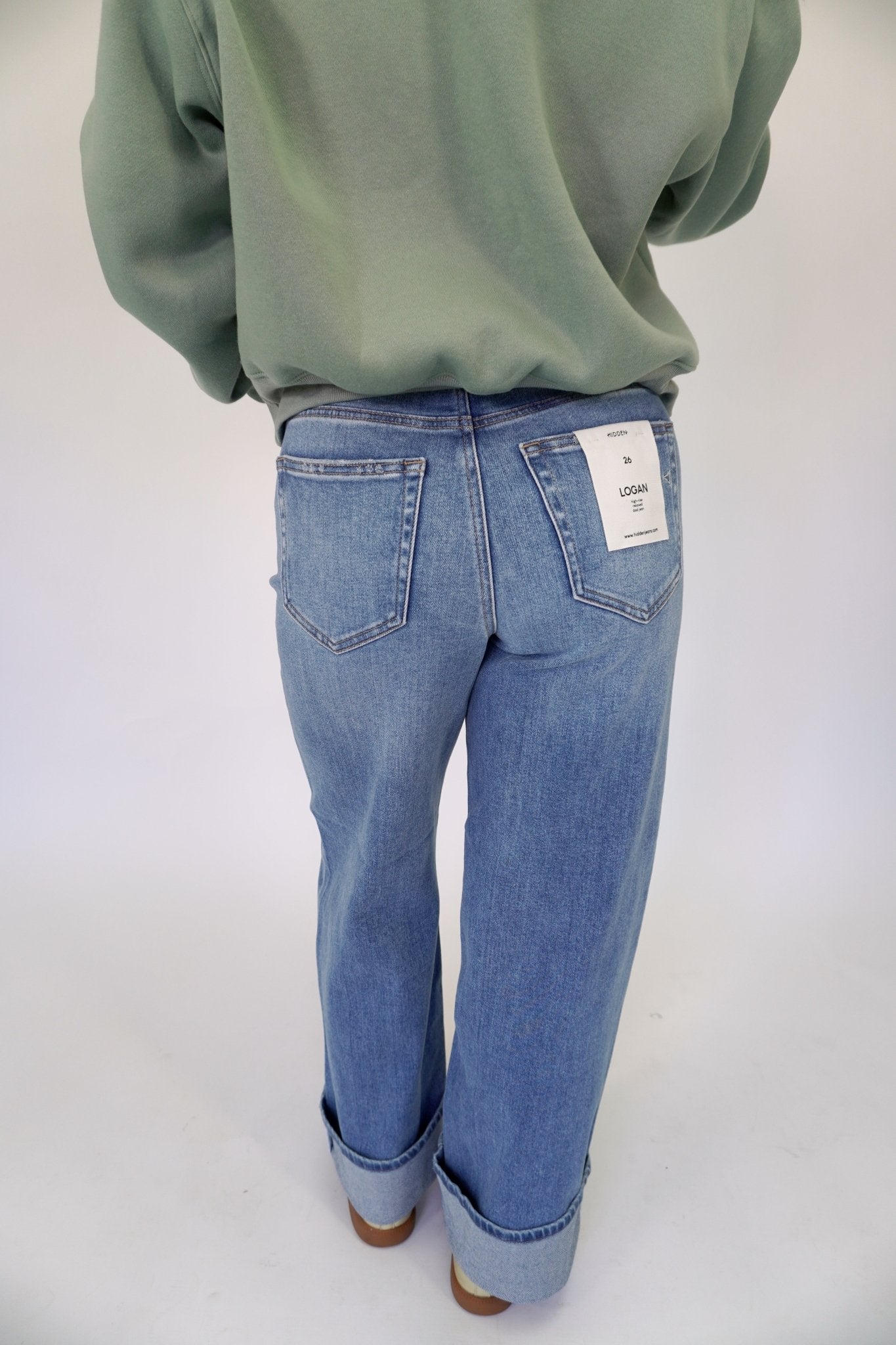 Hidden High Rise Cuff Jeans – Medium Wash - Anderson Ave boutique