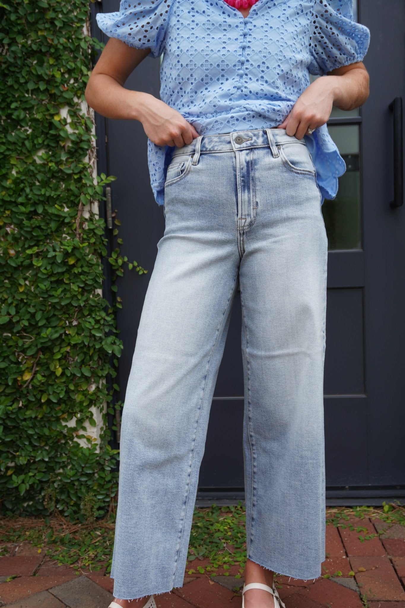 High Rise Wide Leg Crop Jeans - Medium Wash - Anderson Ave boutique