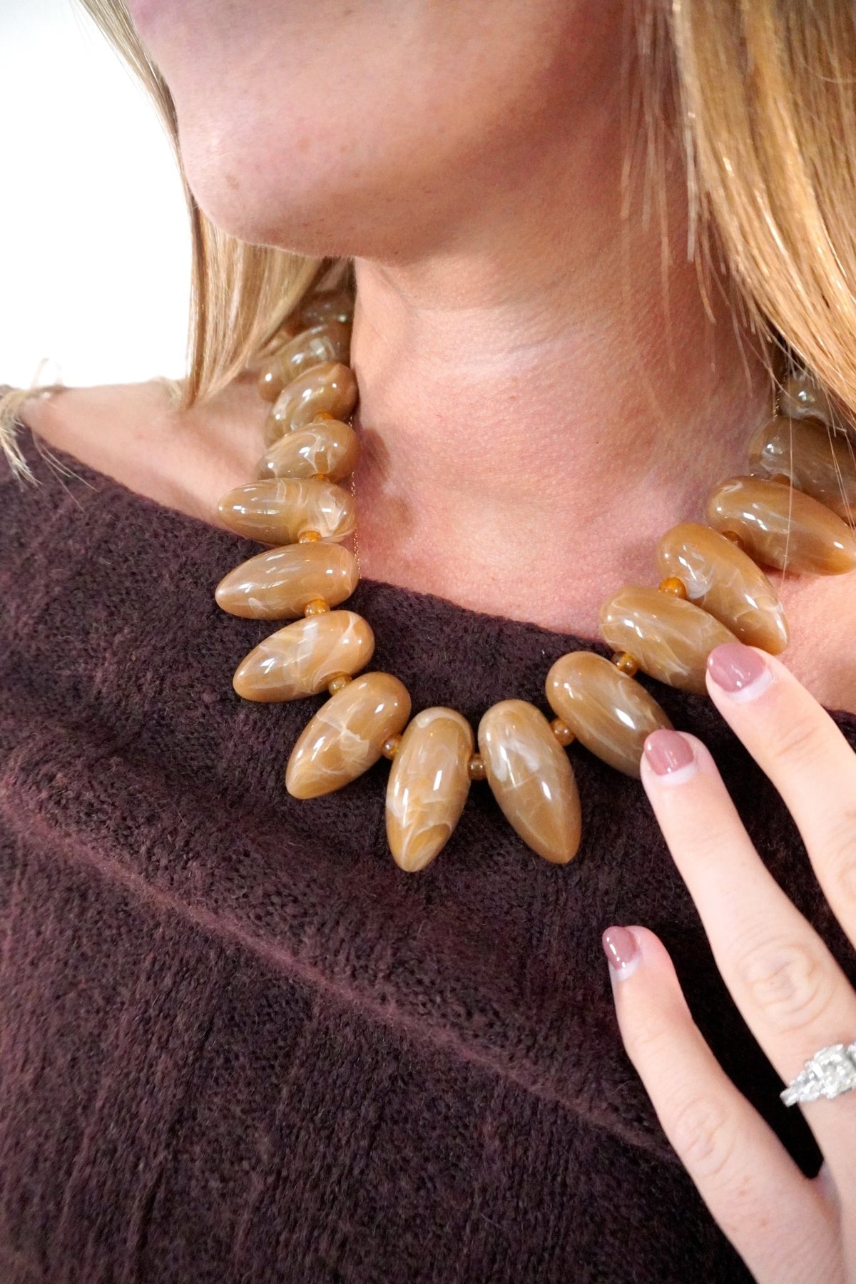 Large Caramel Marbled Beaded Collar Necklace - Anderson Ave boutique