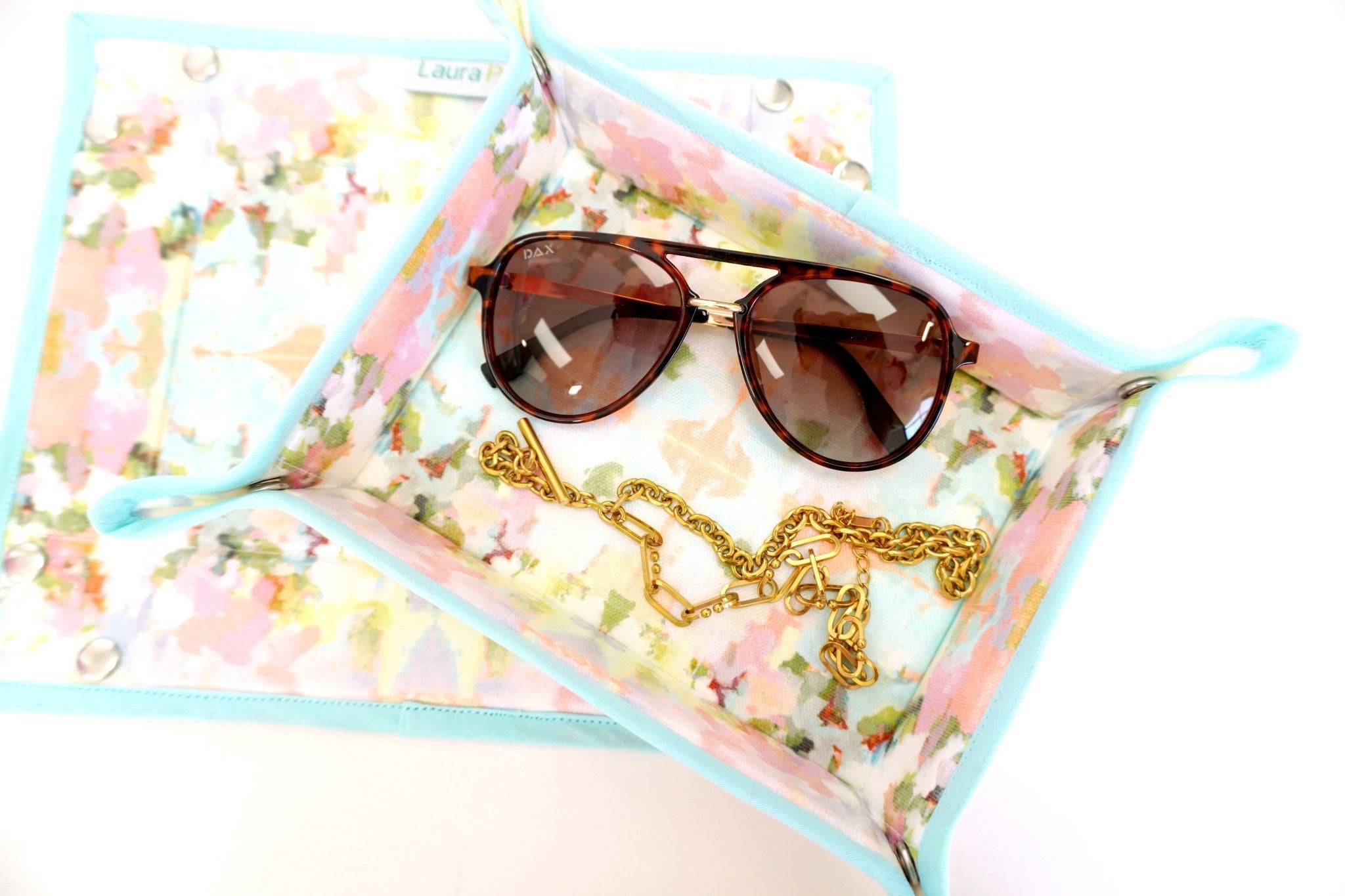 Laura Park Brooks Avenue Snap Tray – Designer Catchall & Jewelry Organizer - Anderson Ave boutique