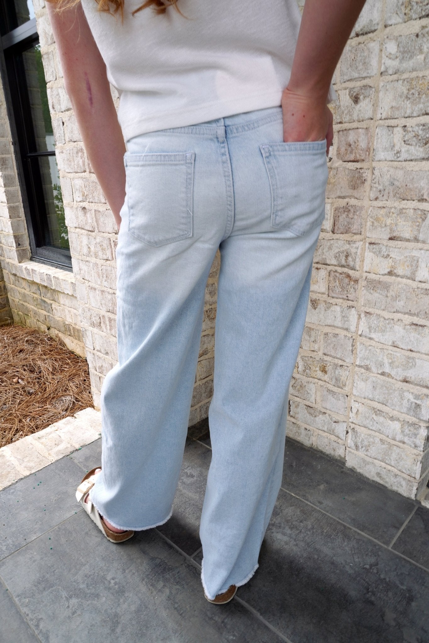 Lilly Wide Leg Jeans Light Wash - Anderson Ave boutique