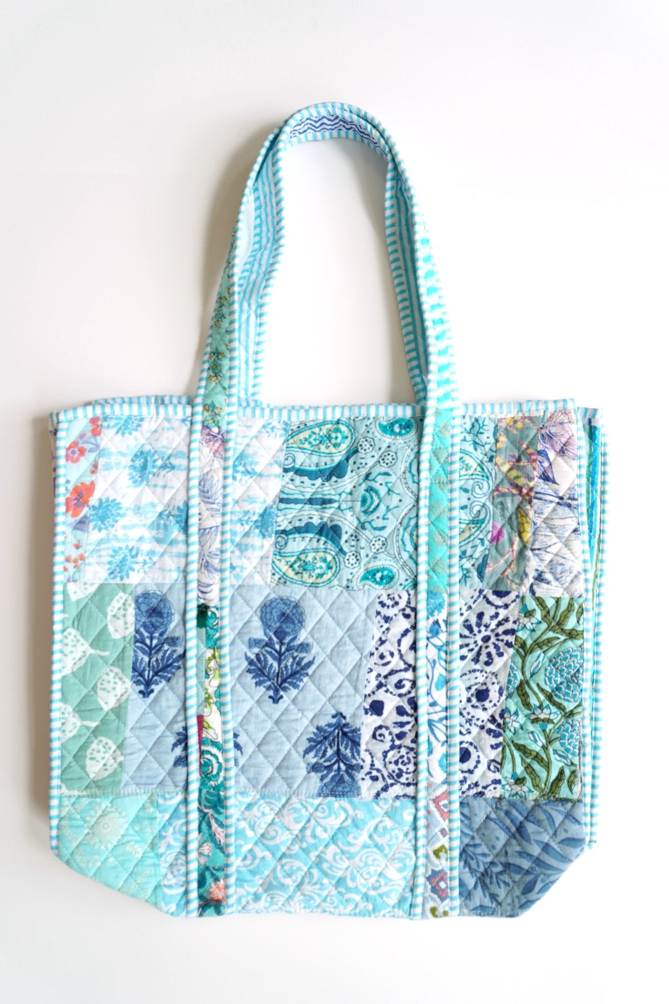 Maddie Quilted Tote Bag - Anderson Ave boutique