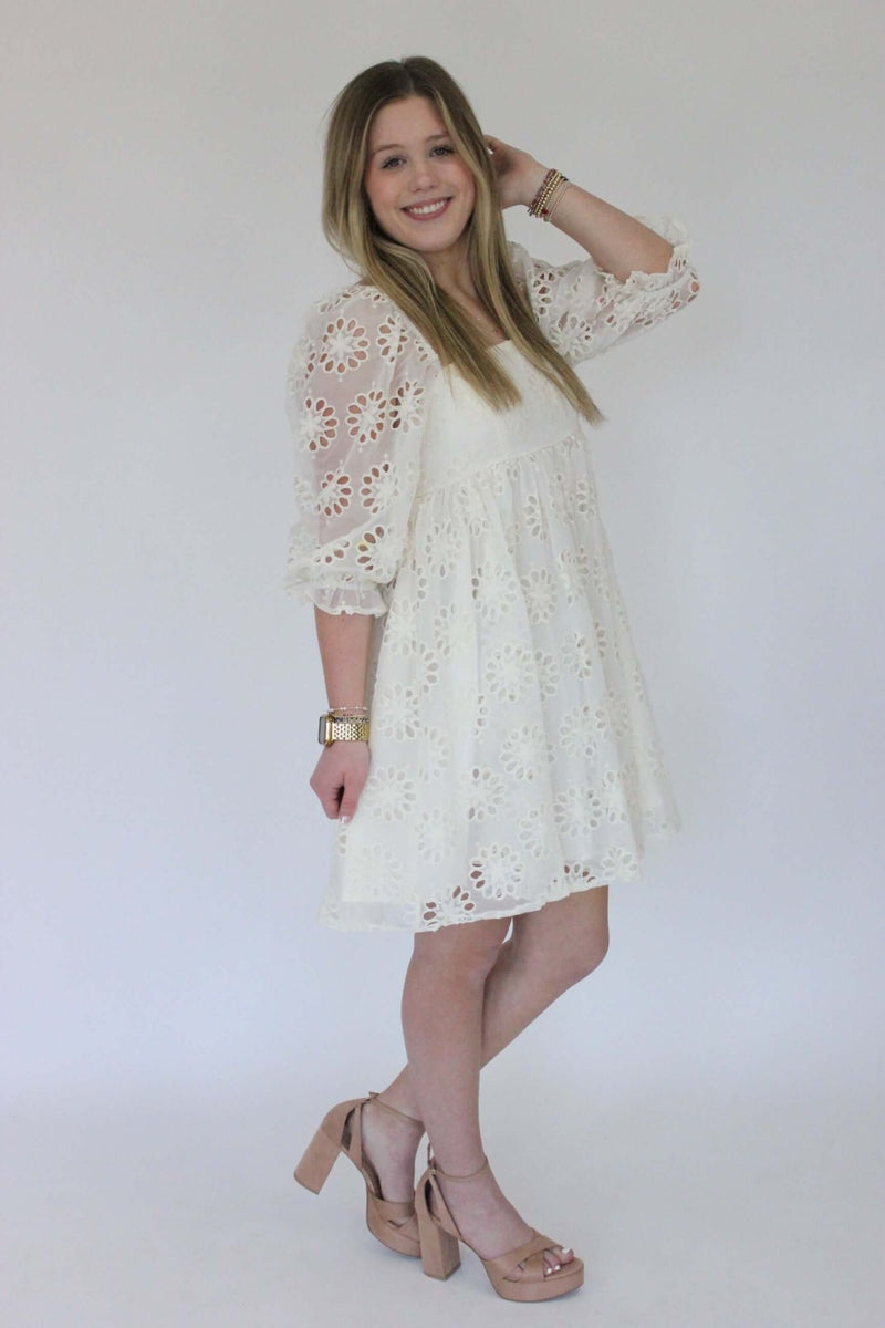 Magnolia Floral Dress - White - Anderson Ave boutique