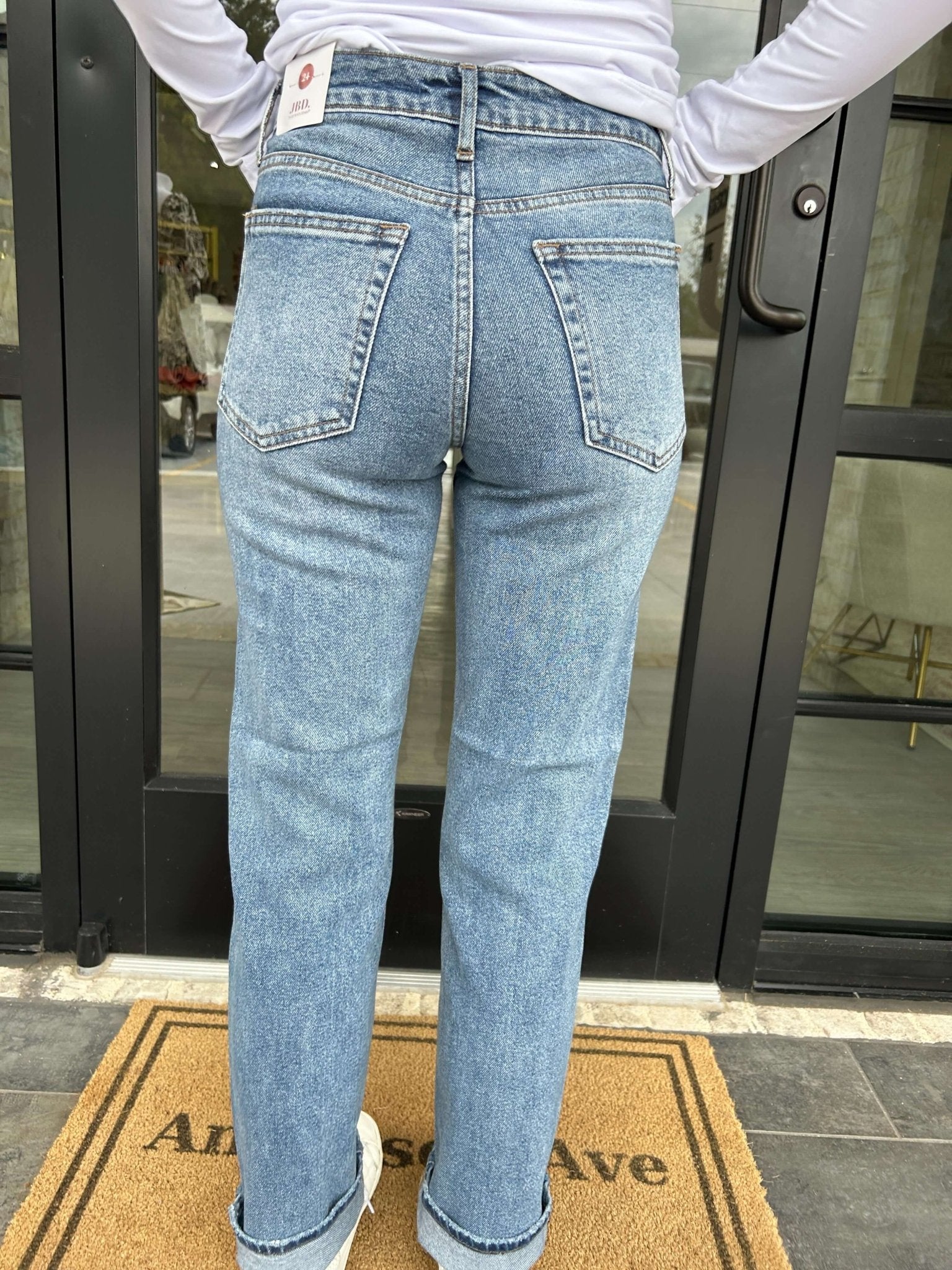 Medium Wash Denim Clean Stretch Straight Just Black Denim Jeans - Anderson Ave boutique