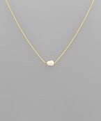 Oval Pearl Pendant Necklace - Anderson Ave boutique