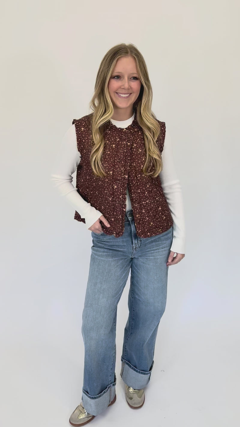 soft cotton layering piece in warm brown tones for chic autumn style