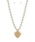 Puffy Heart Pearl Necklace - Anderson Ave boutique