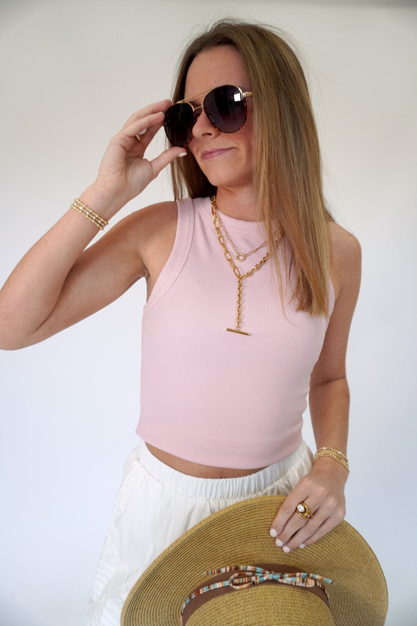 Rosie Blush Ribbed Sleeveless Tank Top – Chic Slim - Fit Essential - Anderson Ave boutique