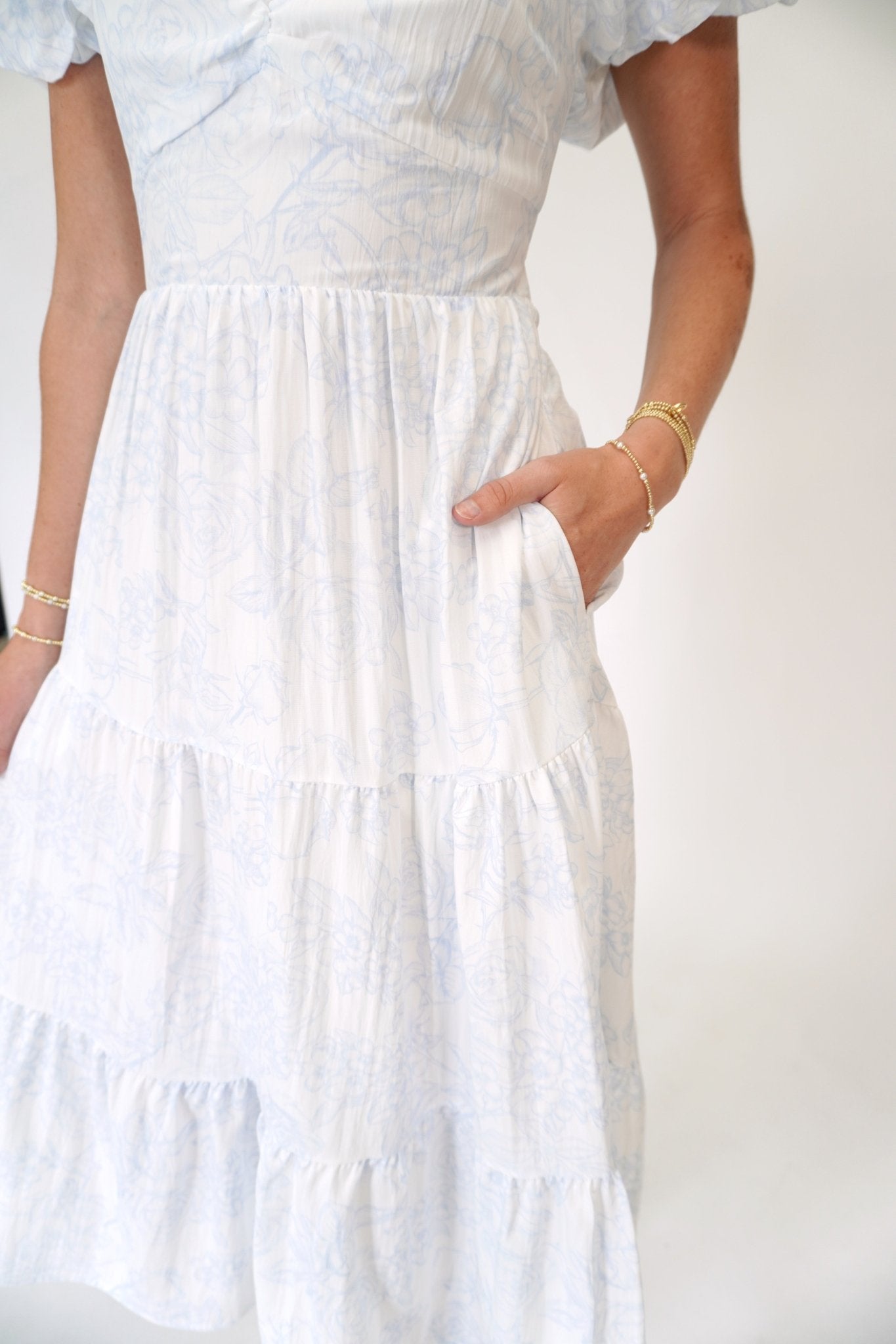 Serene Floral Puff Sleeve Open - Back Midi Dress with Pockets Blue / White - Anderson Ave boutique