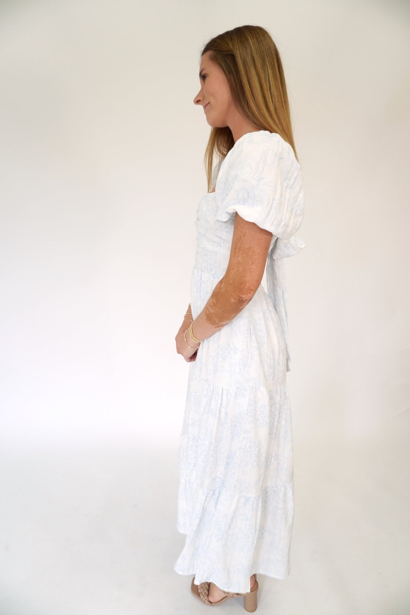 Serene Floral Puff Sleeve Open - Back Midi Dress with Pockets Blue / White - Anderson Ave boutique