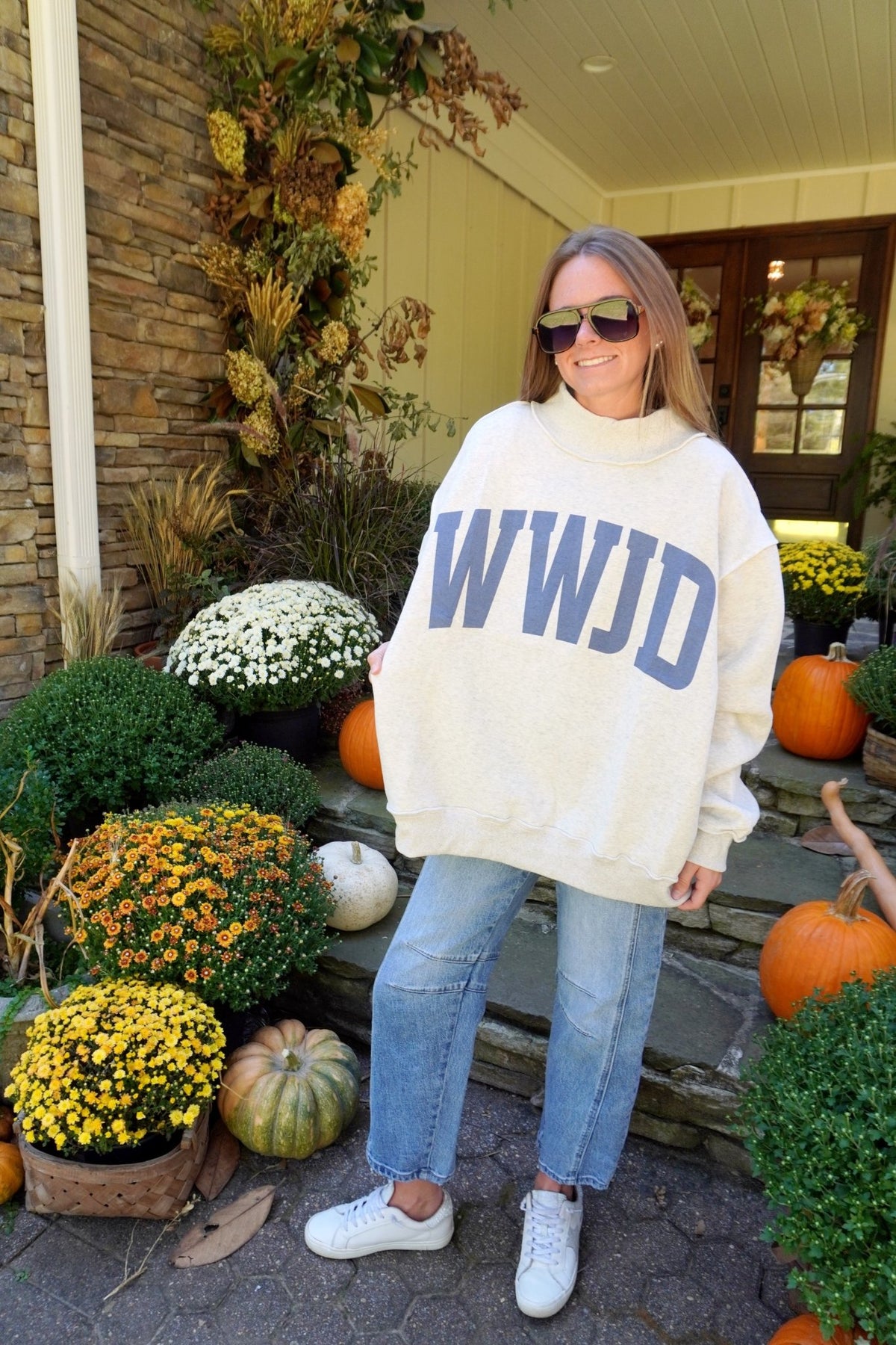 WWJD & AMEN Reversible Mock Neck sweatshirt - Anderson Ave boutique